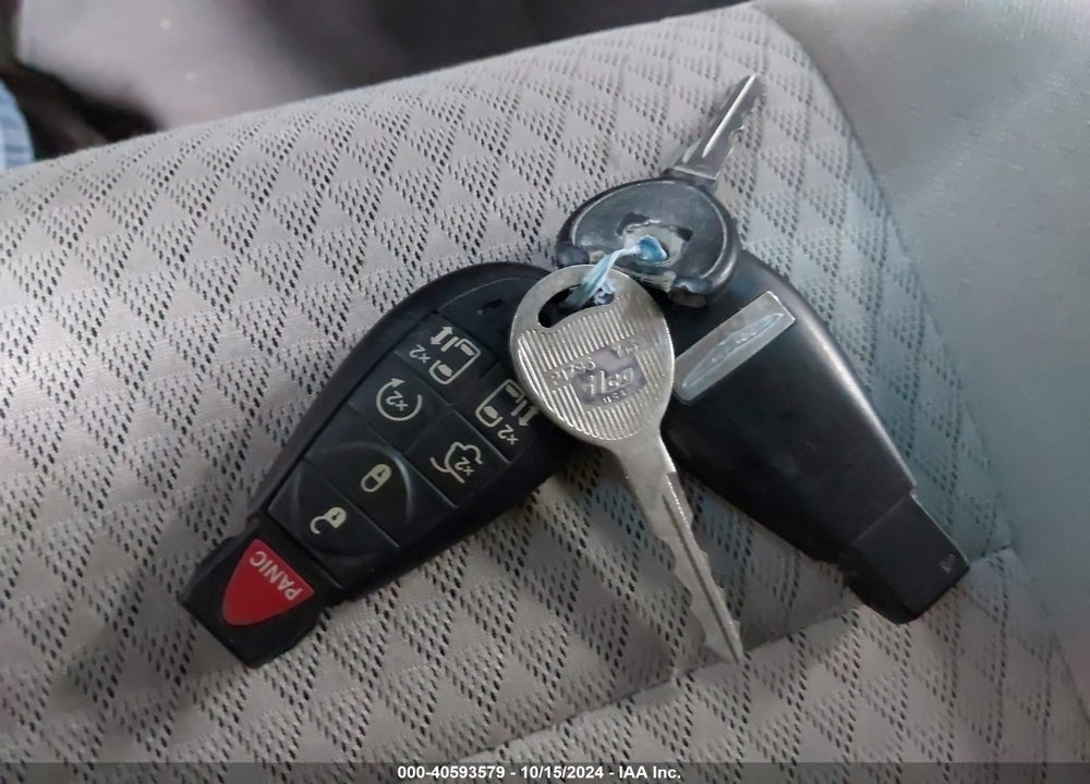 2009 CHRYSLER TOWN & COUNTRY TOURING VIN: 2A8HR54159R674763