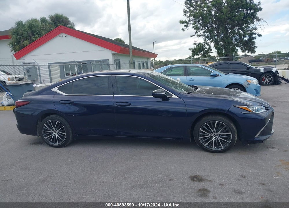 2022 LEXUS ES 350 VIN: 58ADZ1B12NU128814