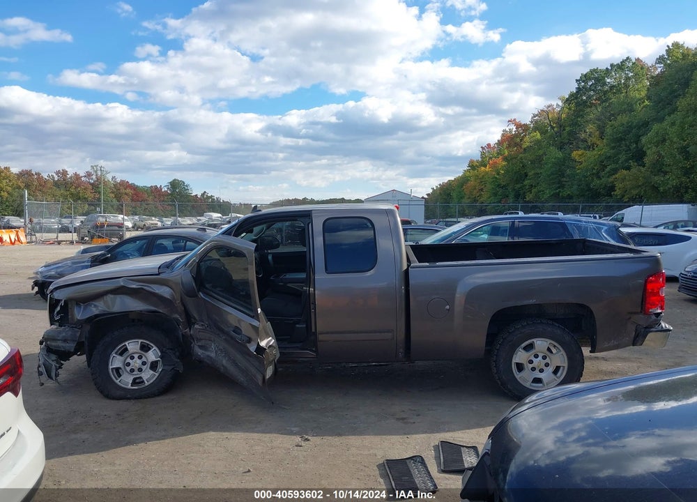 2012 CHEVROLET SILVERADO 1500 LT VIN: 1GCRCSE06CZ296239