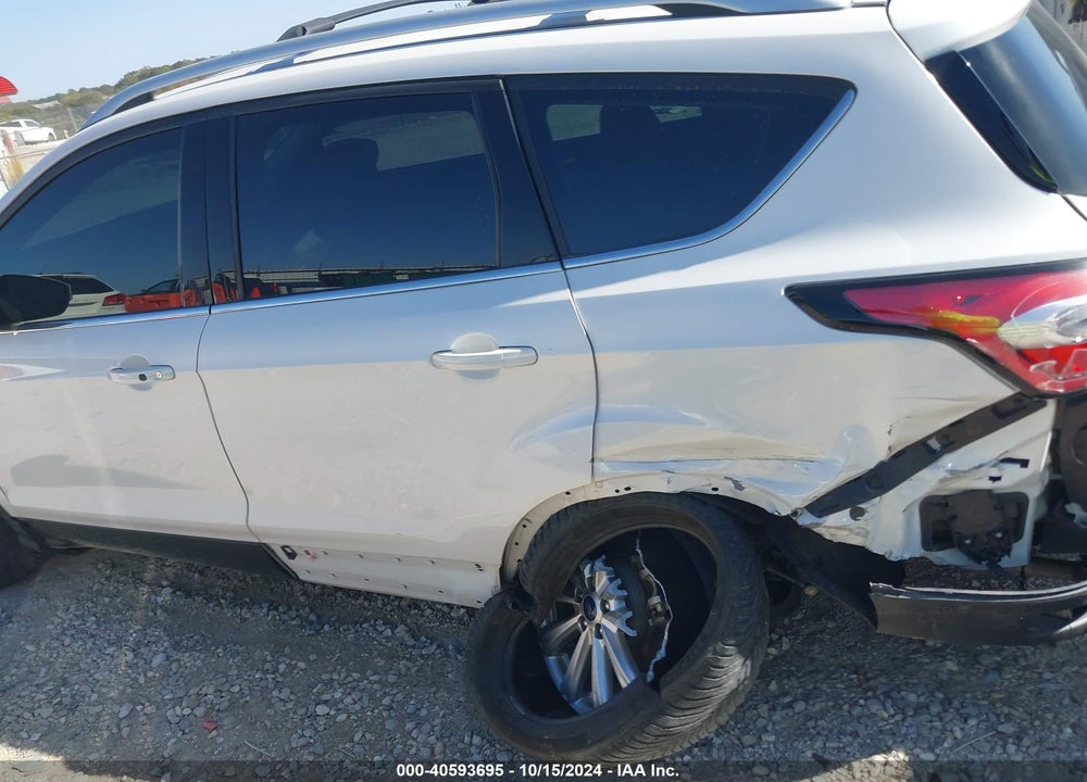 2017 FORD ESCAPE TITANIUM VIN: 1FMCU9J99HUE08466