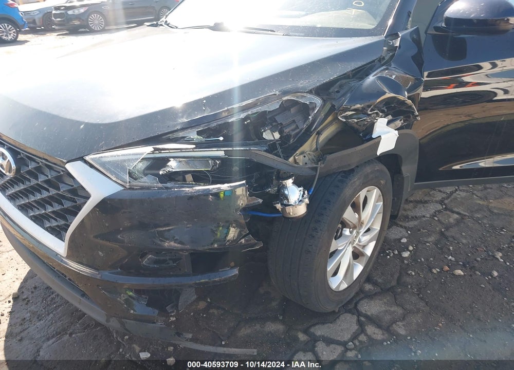 2019 HYUNDAI TUCSON SE VIN: KM8J23A45KU945907