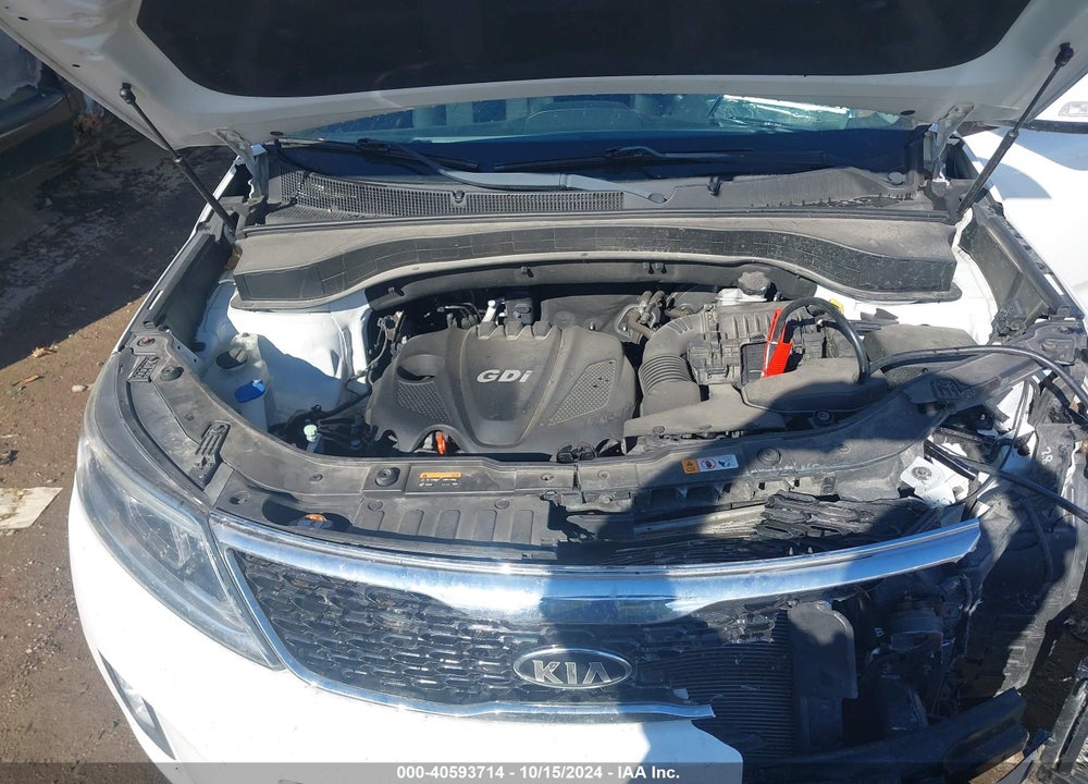 2015 KIA SORENTO LX VIN: 5XYKT4A69FG578286