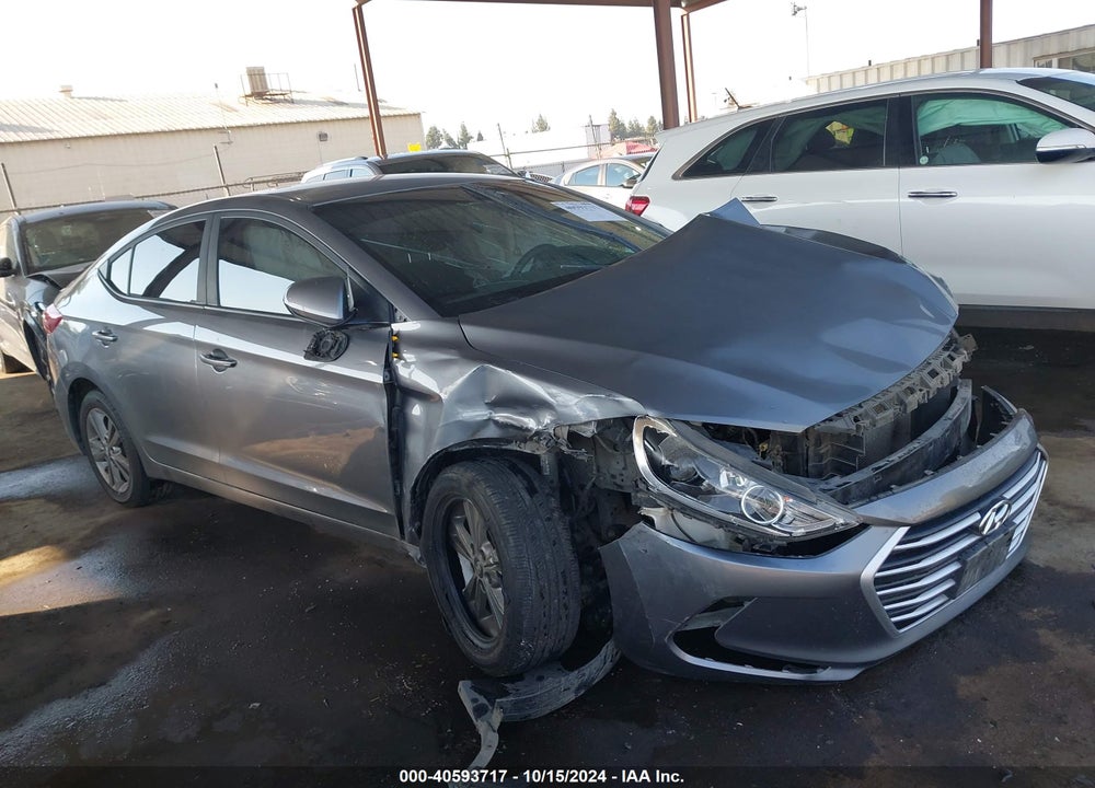 2018 HYUNDAI ELANTRA SEL VIN: 5NPD84LF9JH343251