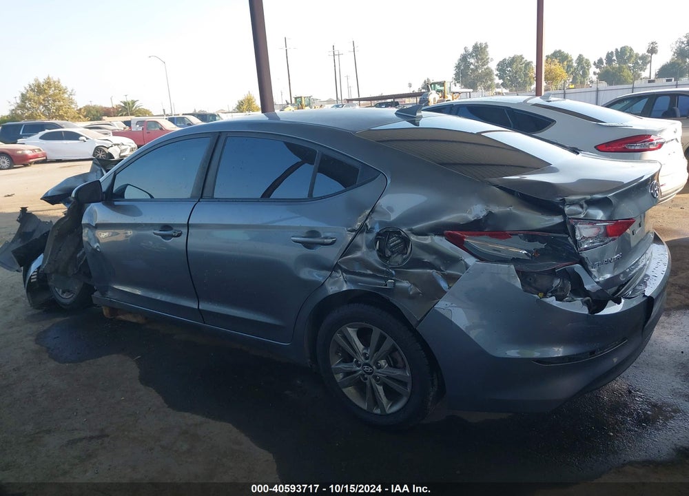 2018 HYUNDAI ELANTRA SEL VIN: 5NPD84LF9JH343251