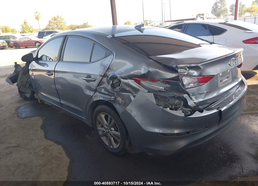 2018 HYUNDAI ELANTRA SEL VIN: 5NPD84LF9JH343251