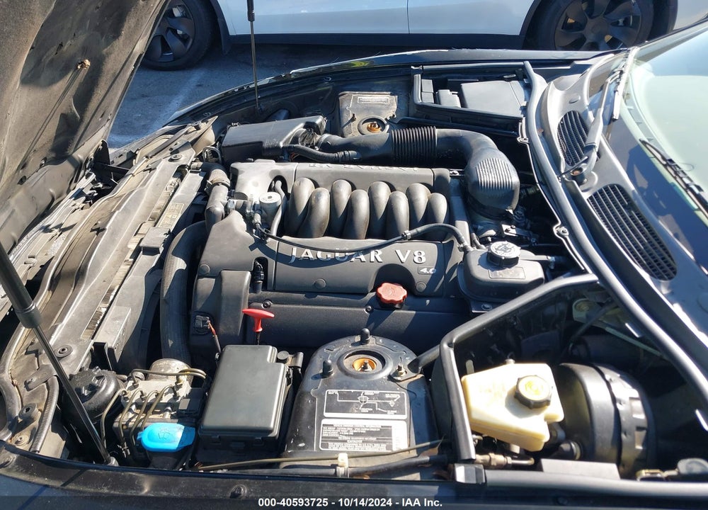 2002 JAGUAR XK8 VIN: SAJDA42C22NA25070
