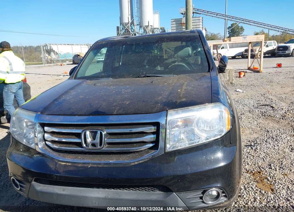 2015 HONDA PILOT EX-L VIN: 5FNYF4H57FB044628