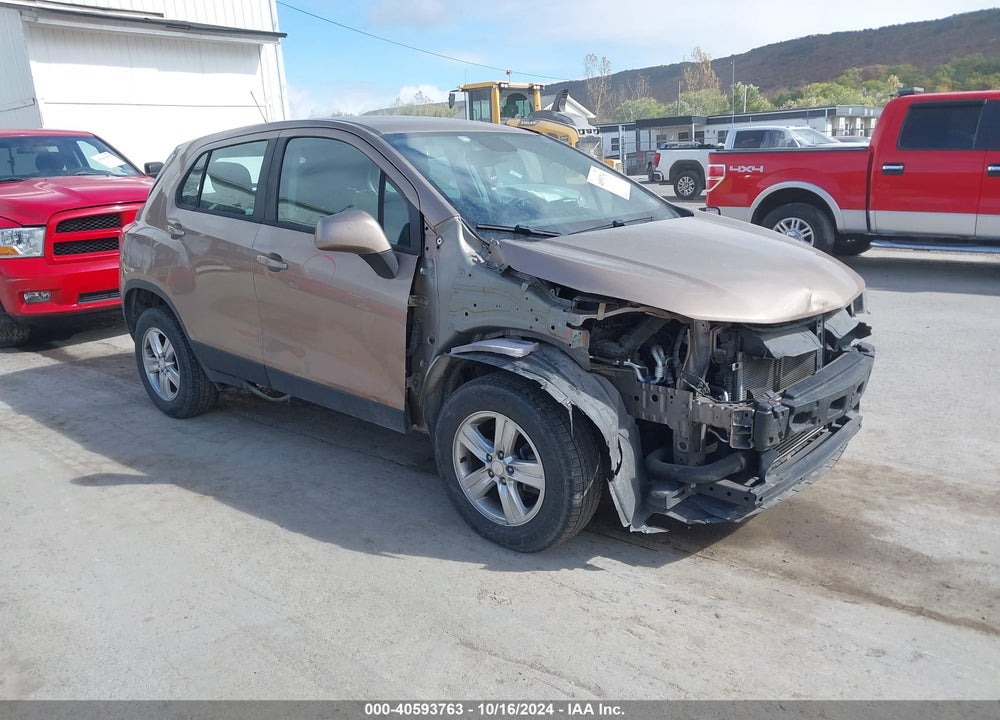 2018 CHEVROLET TRAX LS VIN: 3GNCJNSB3JL301668