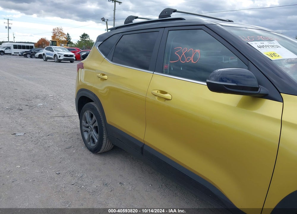 2021 KIA SELTOS S VIN: KNDEU2AA8M7124558