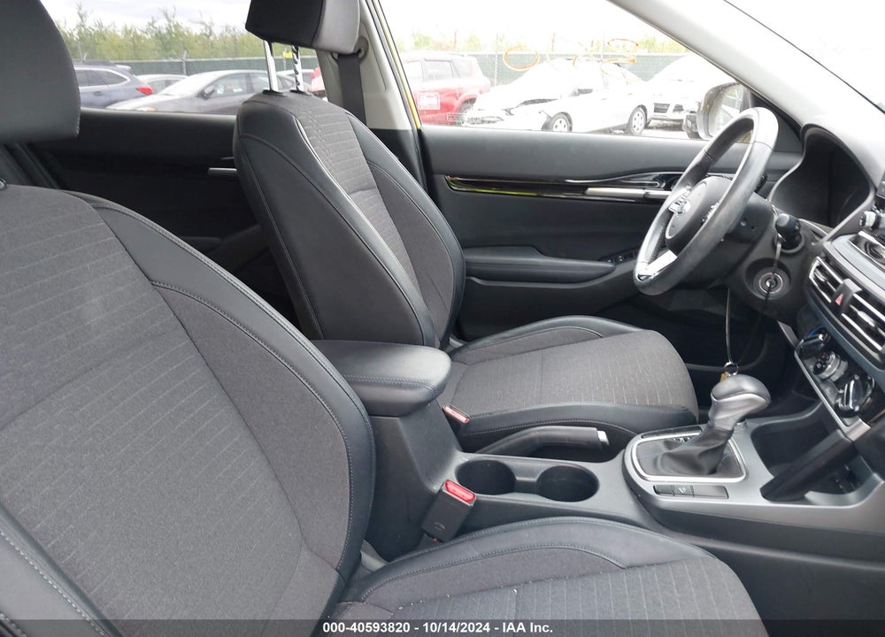 2021 KIA SELTOS S VIN: KNDEU2AA8M7124558