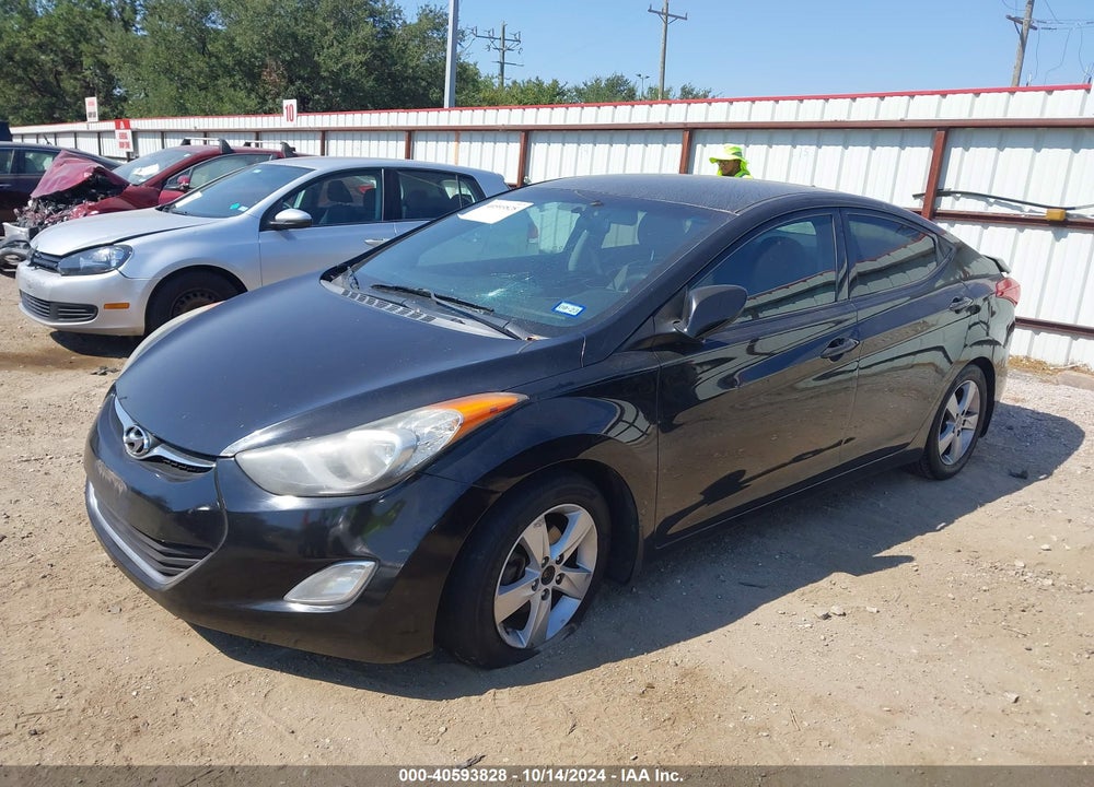 2013 HYUNDAI ELANTRA GLS VIN: 5NPDH4AE6DH409561