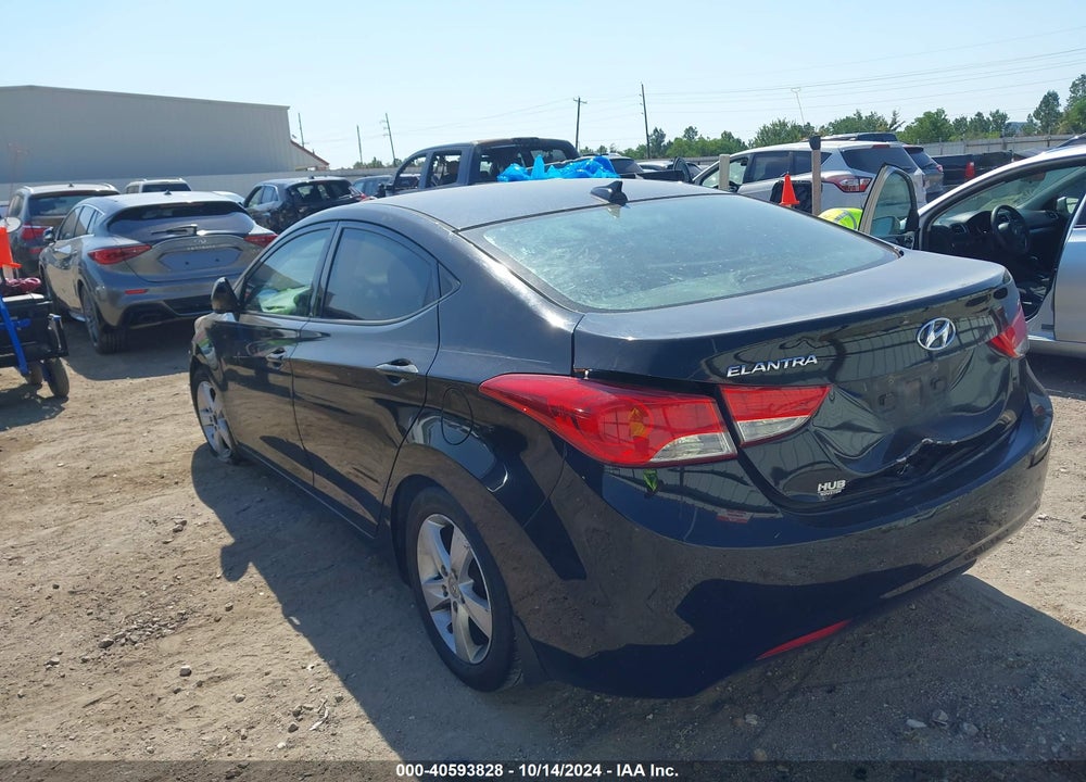 2013 HYUNDAI ELANTRA GLS VIN: 5NPDH4AE6DH409561