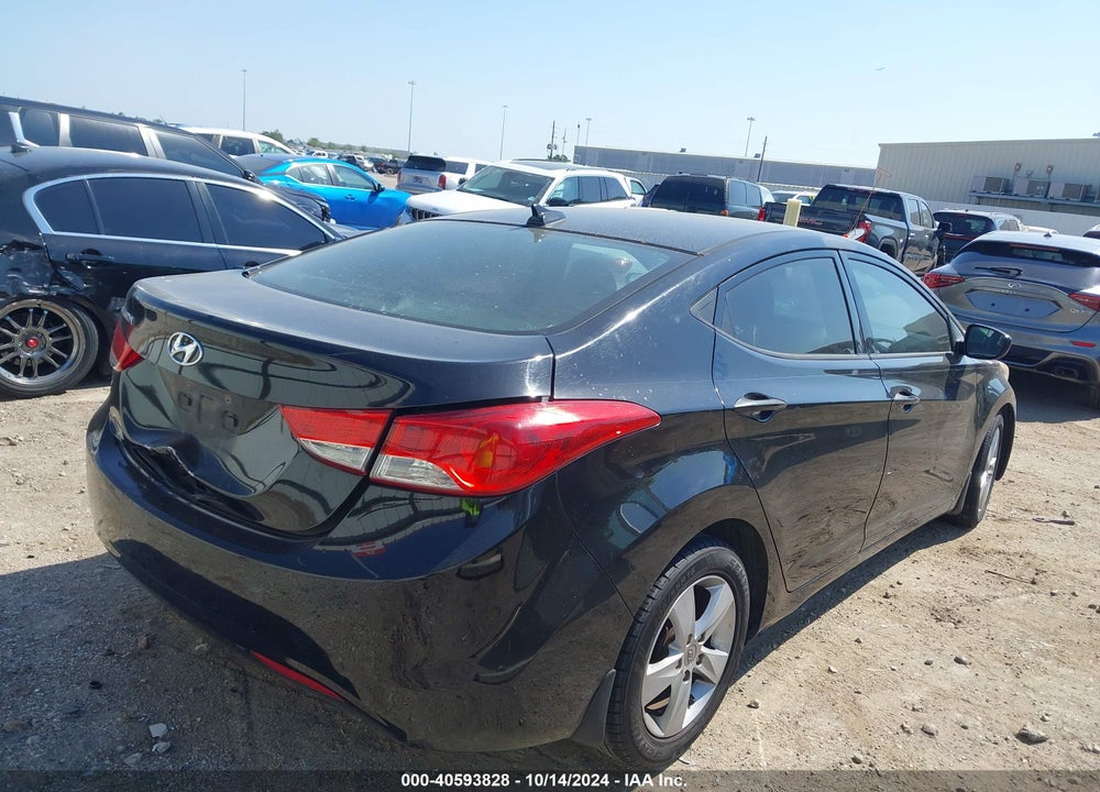2013 HYUNDAI ELANTRA GLS VIN: 5NPDH4AE6DH409561