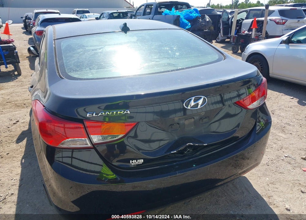 2013 HYUNDAI ELANTRA GLS VIN: 5NPDH4AE6DH409561