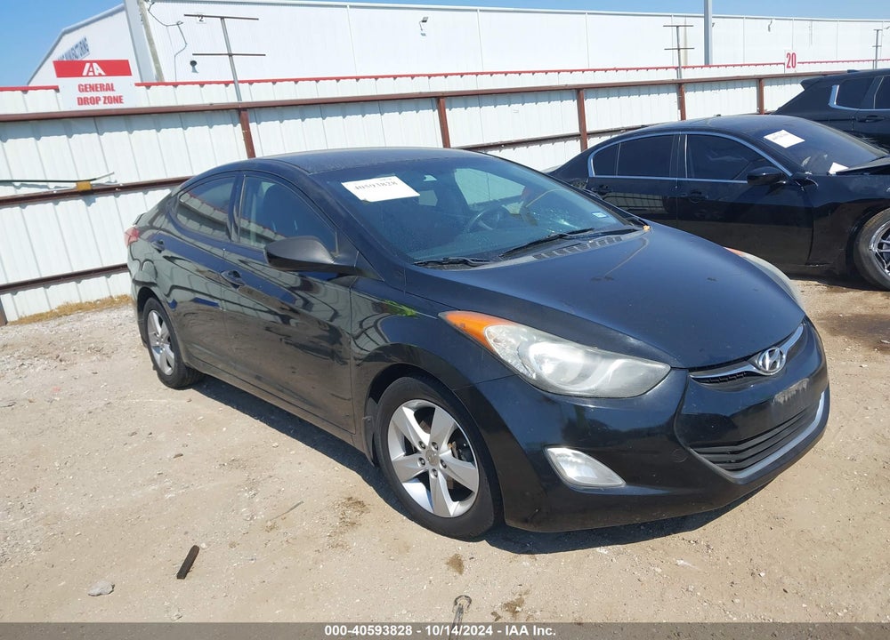 2013 HYUNDAI ELANTRA GLS VIN: 5NPDH4AE6DH409561