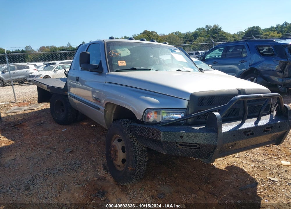 2001 DODGE RAM 3500 ST VIN: 1B7MF33701J568321