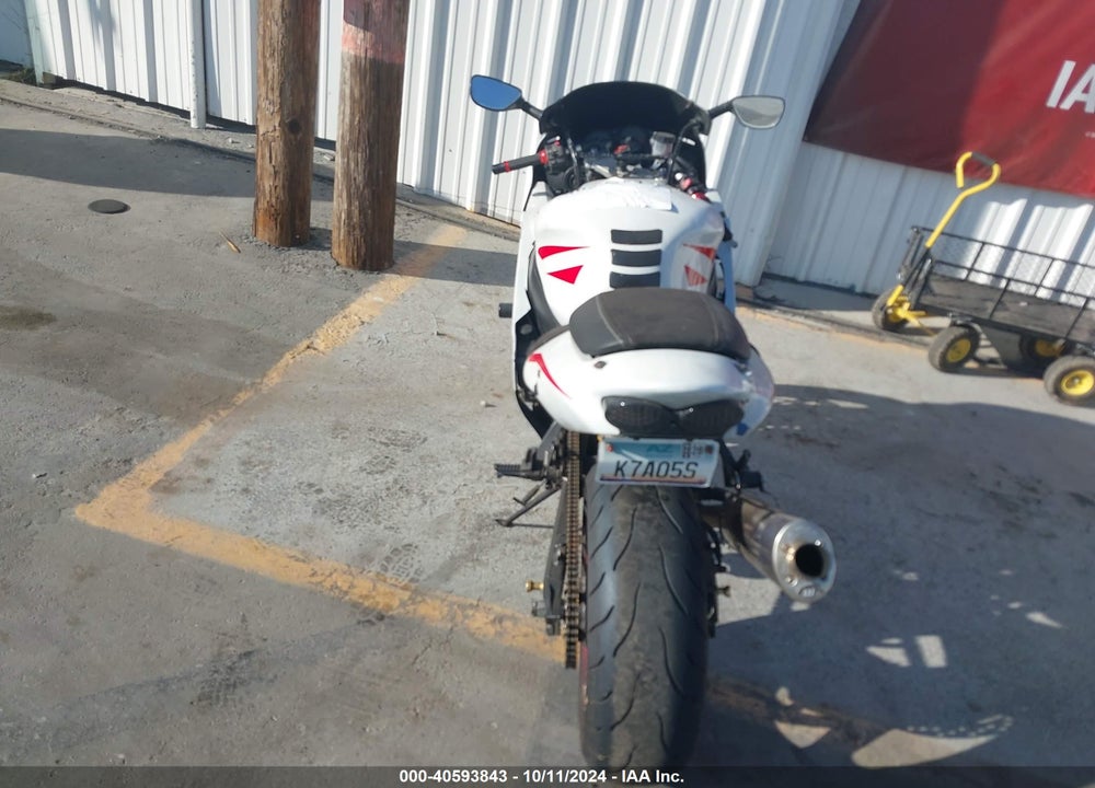 2000 KAWASAKI ZX900 E VIN: JKAZX2E13YA009369