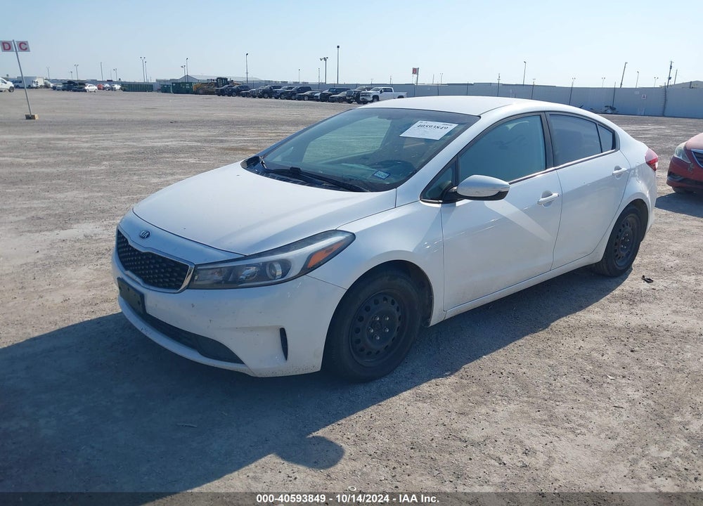 2017 KIA FORTE VIN: 3KPFL4A70HE077197