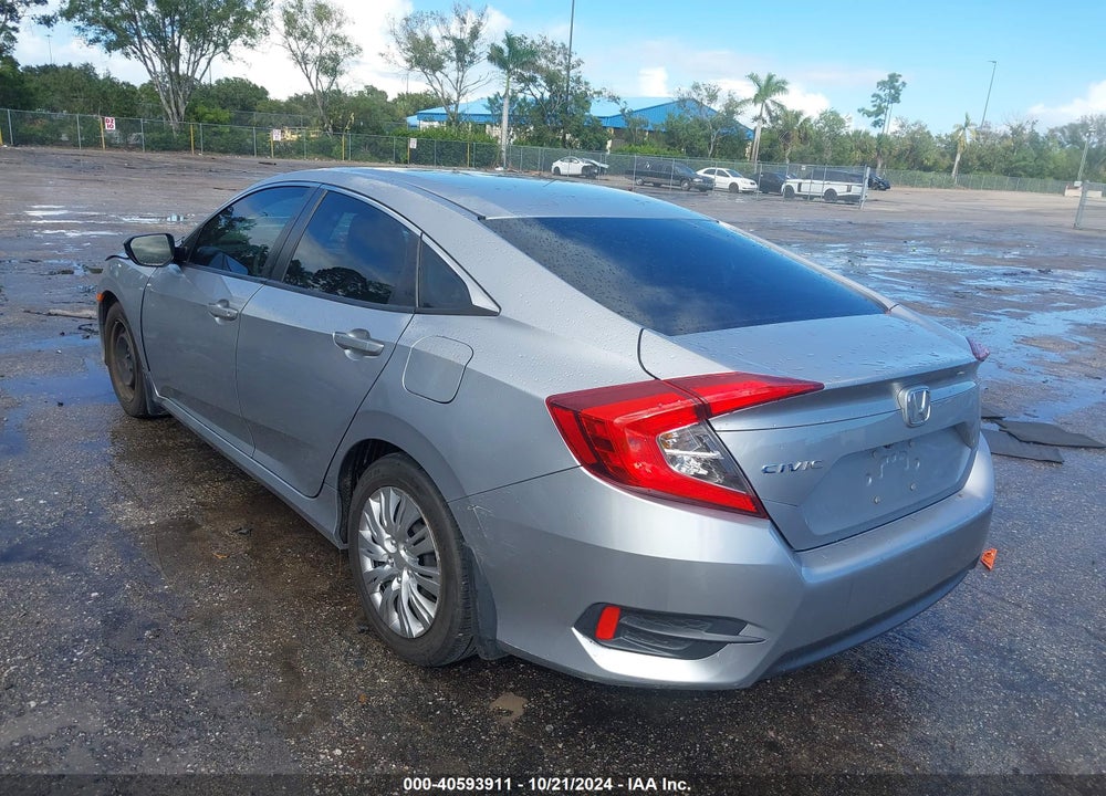 2018 HONDA CIVIC LX VIN: 19XFC2F55JE003713