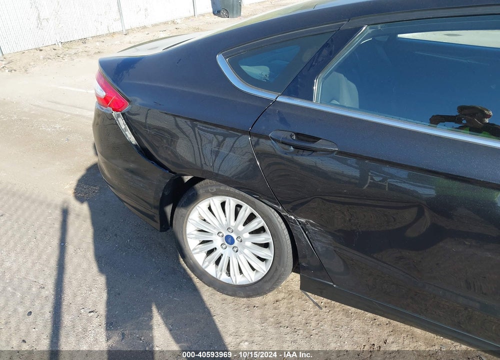 2014 FORD FUSION HYBRID VIN: 3FA6P0LU8ER154098