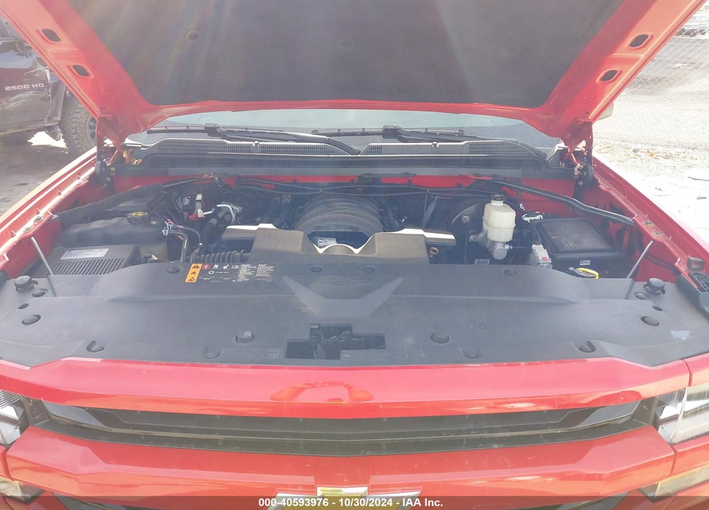 2018 CHEVROLET SILVERADO 1500 2LT VIN: 3GCUKREC9JG645133