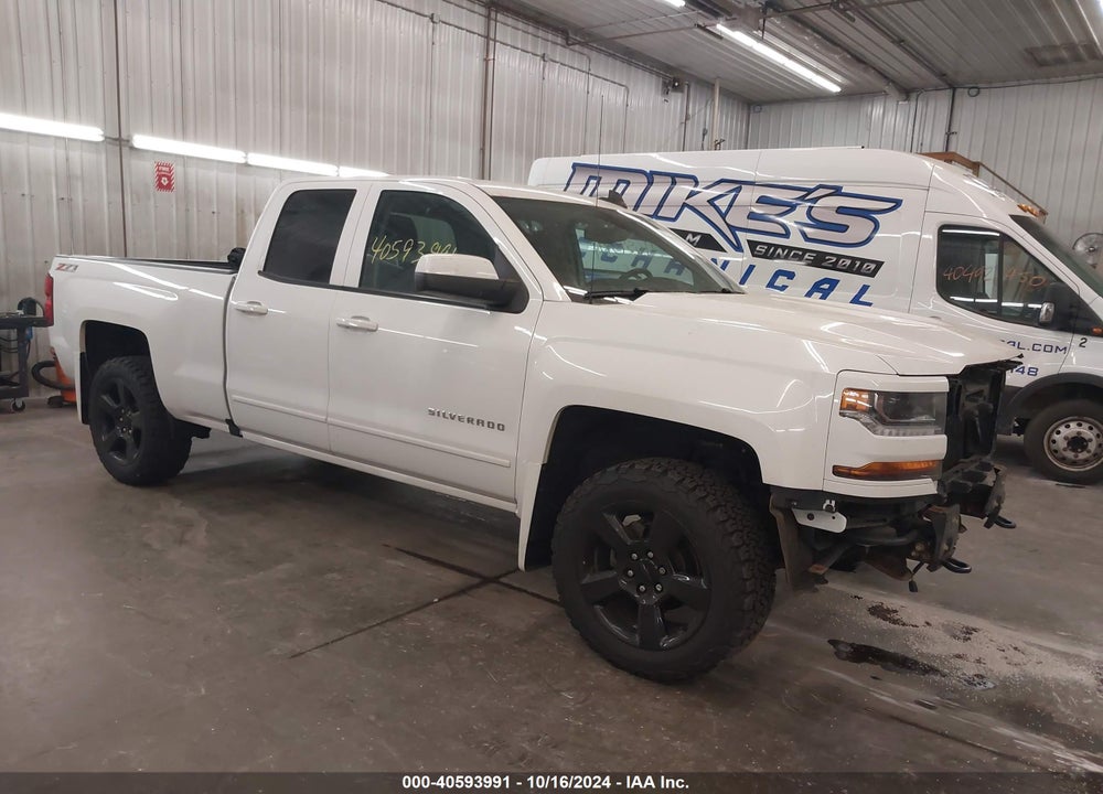 2016 CHEVROLET SILVERADO 1500 2LT VIN: 1GCVKREC9GZ429229