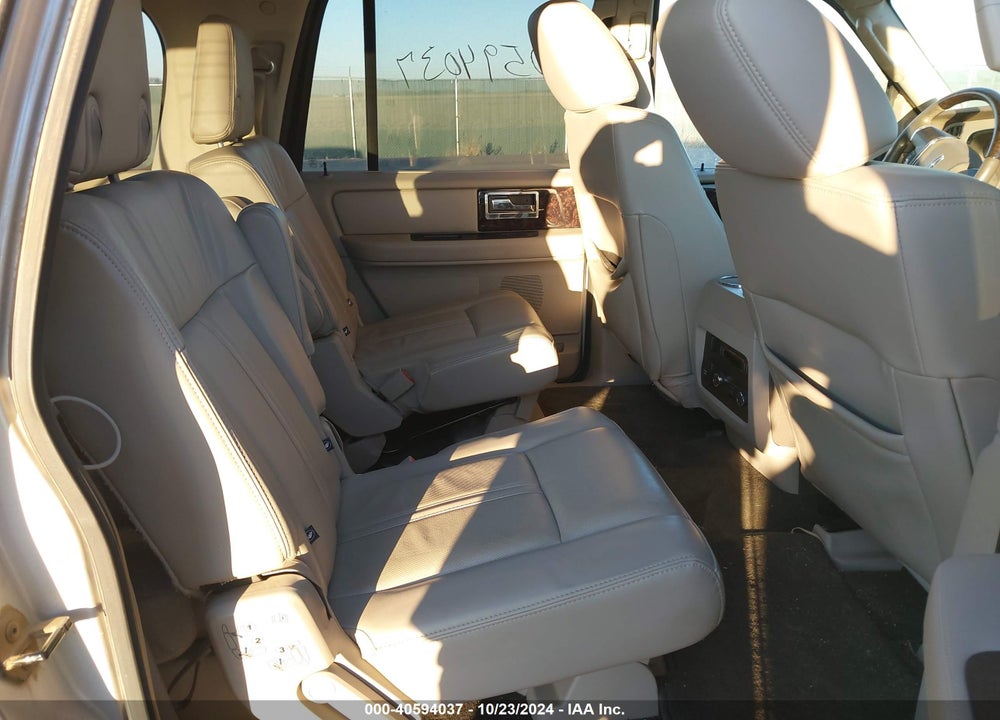 2017 LINCOLN NAVIGATOR L SELECT VIN: 5LMJJ3JT5HEL00362