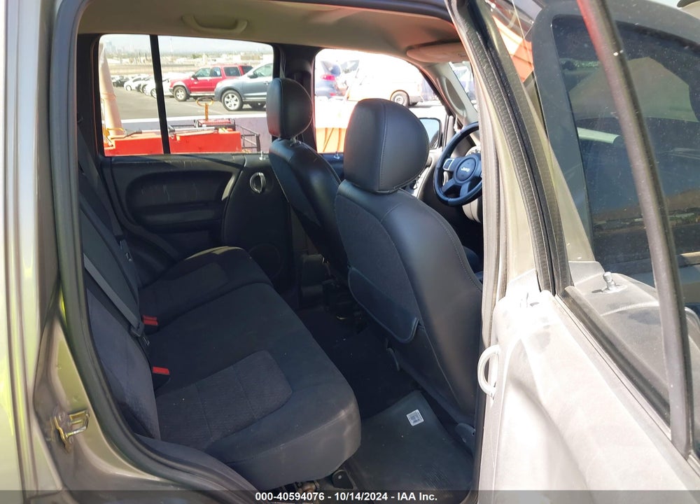 2003 JEEP LIBERTY LIMITED EDITION VIN: 1J4GL58K13W595106