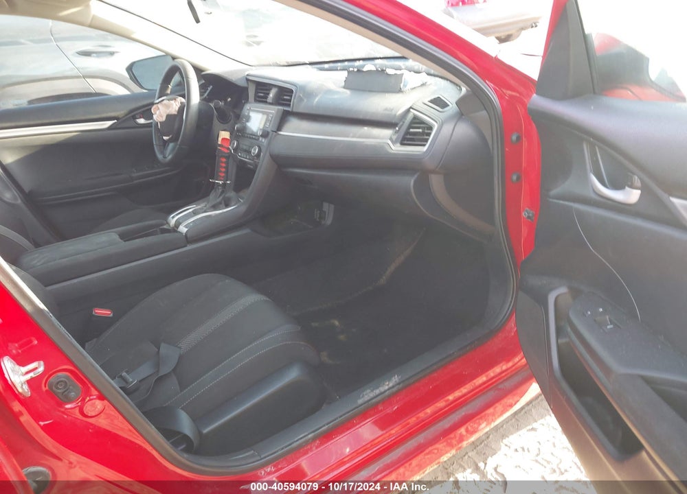 2018 HONDA CIVIC LX VIN: 2HGFC2E53JH513193
