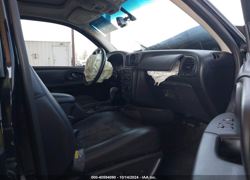 2006 CHEVROLET TRAILBLAZER LT VIN: 1GNES13H862332425