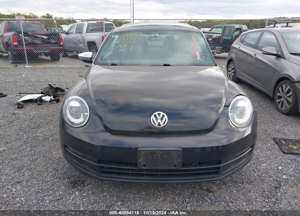2013 VOLKSWAGEN BEETLE 2.5L FENDER EDITION VIN: 3VWJP7AT6DM682271