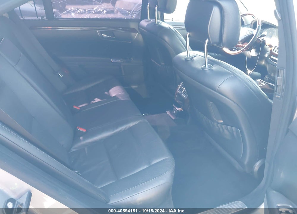2012 MERCEDES-BENZ S 550 VIN: WDDNG7DB6CA452982
