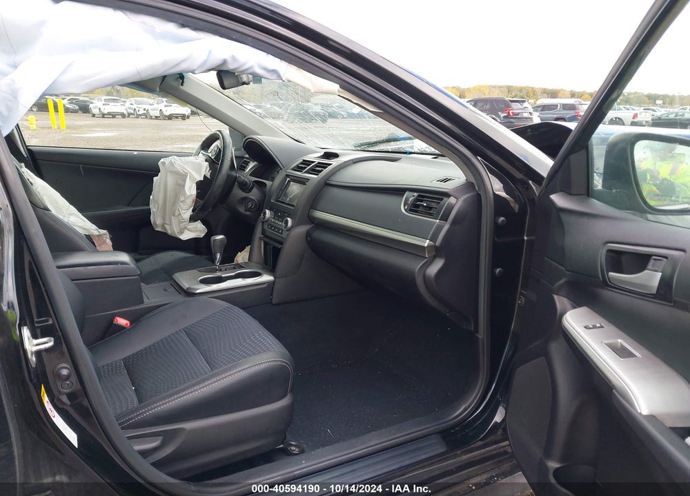 2014 TOYOTA CAMRY SE SPORT VIN: 4T1BF1FK3EU469844