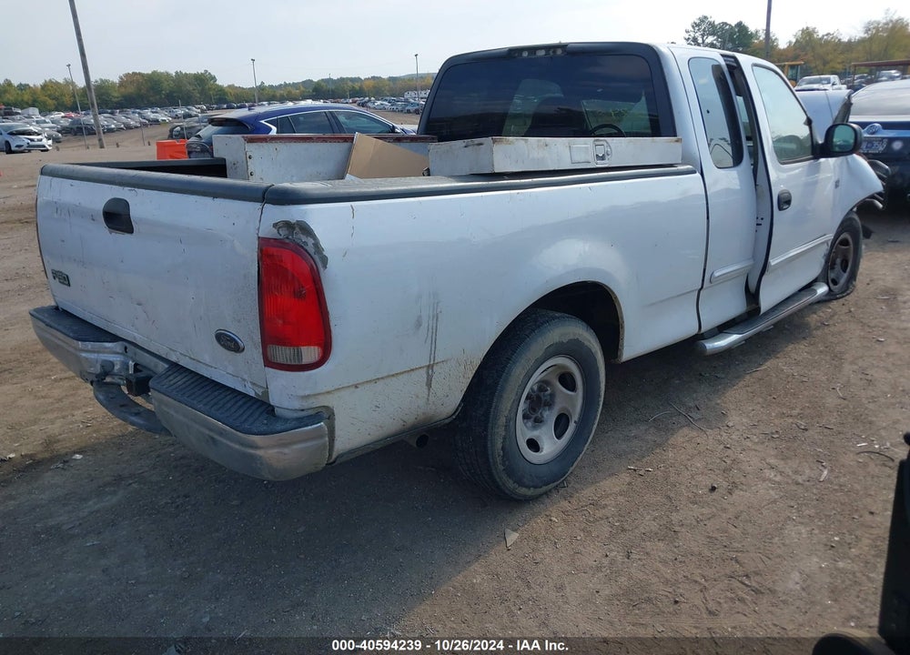 2004 FORD F-150 HERITAGE XL/XLT VIN: 2FTRX17284CA59330
