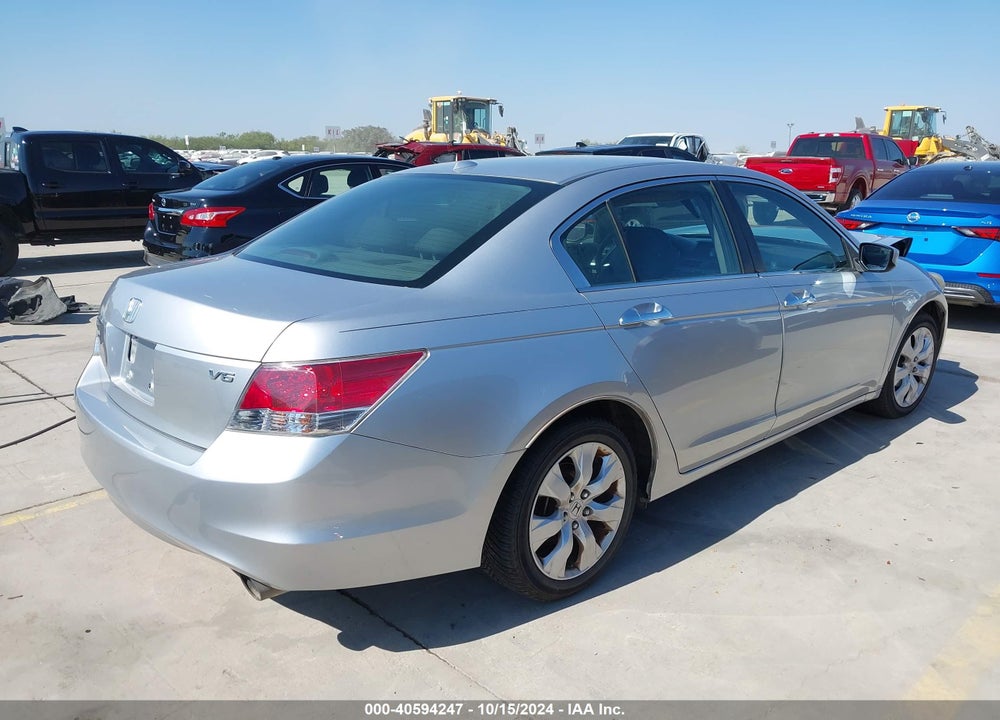 2010 HONDA ACCORD 3.5 EX-L VIN: 1HGCP3F83AA021025
