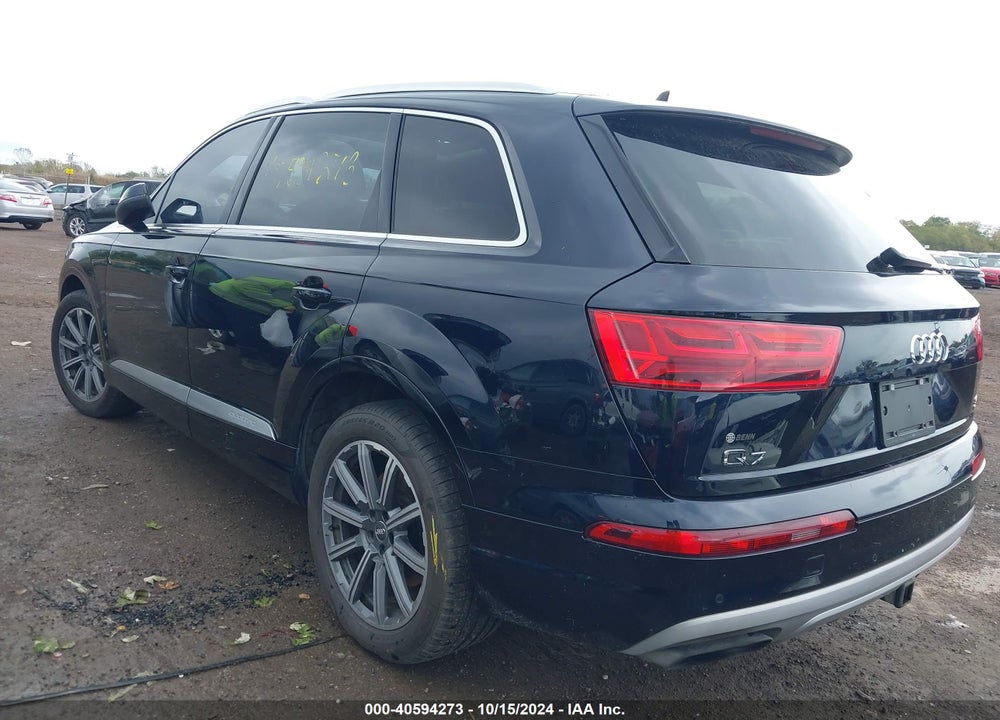 2018 AUDI Q7 3.0T PREMIUM VIN: WA1VAAF70JD011081