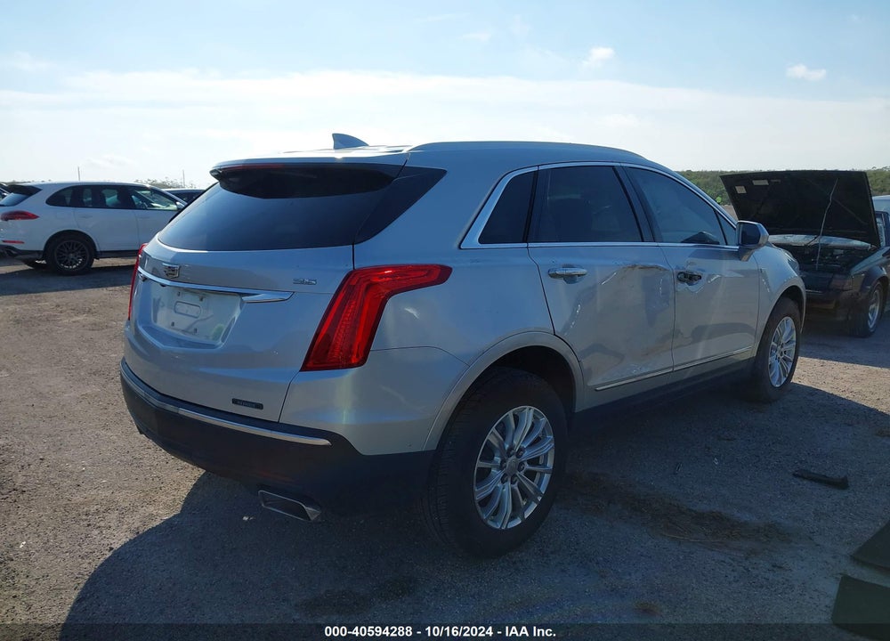 2017 CADILLAC XT5 STANDARD VIN: 1GYKNARS4HZ140607