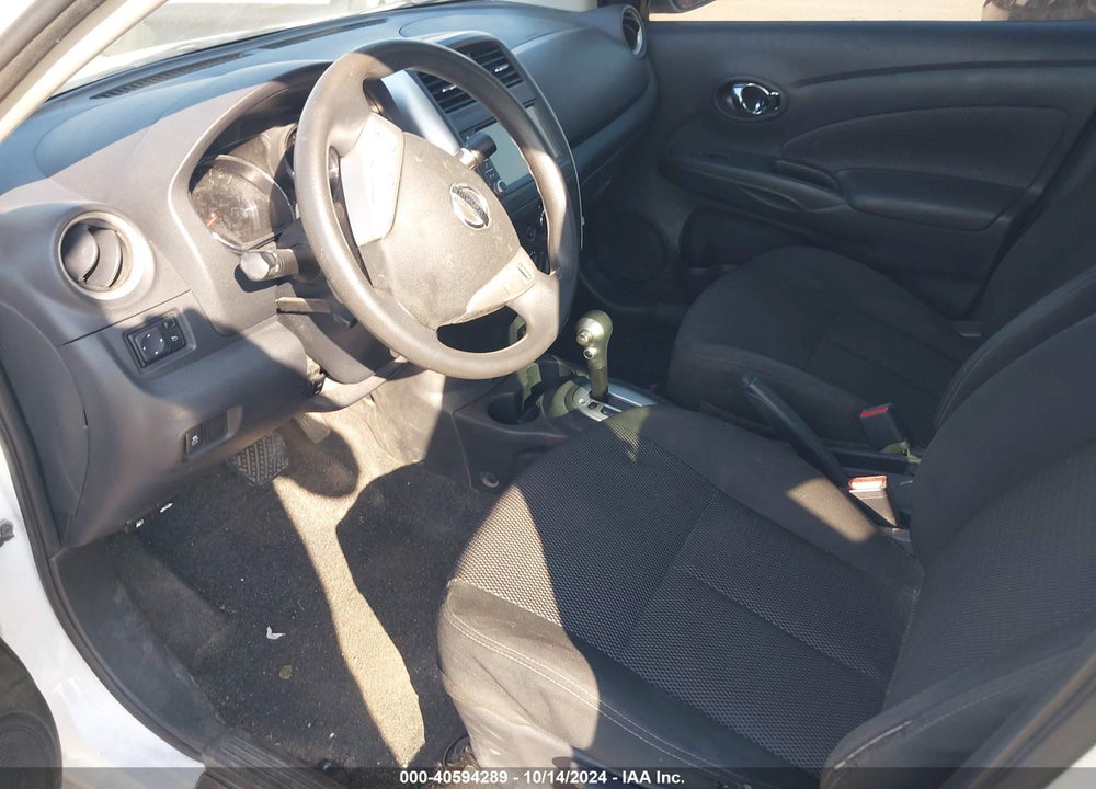 2018 NISSAN VERSA 1.6 SV VIN: 3N1CN7AP3JL887927