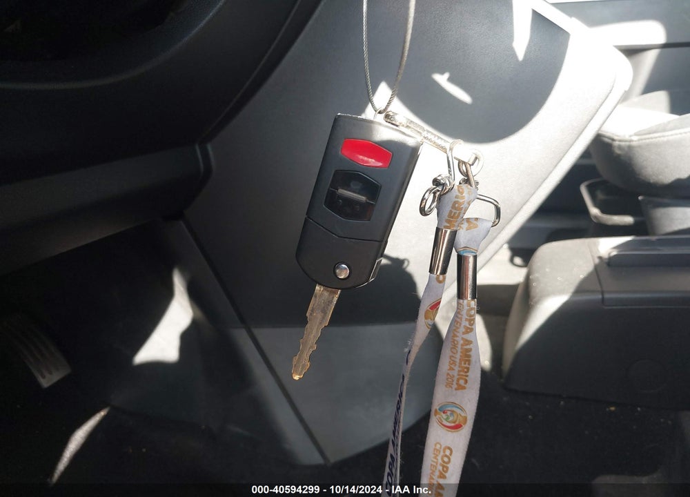 2007 MAZDA 5 TOURING VIN: JM1CR293570156265