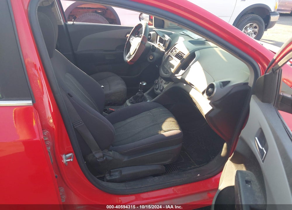 2014 CHEVROLET SONIC LT MANUAL VIN: 1G1JD5SH3E4220282