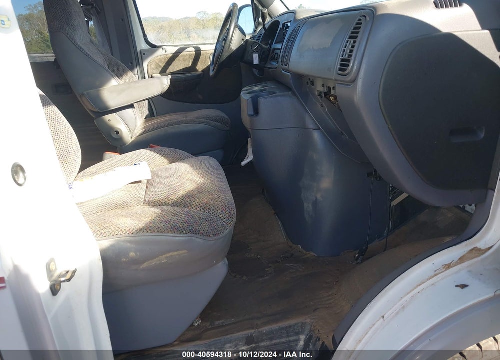 1998 DODGE RAM WAGON 3500 VALUE VIN: 2B5WB35Z7WK146568