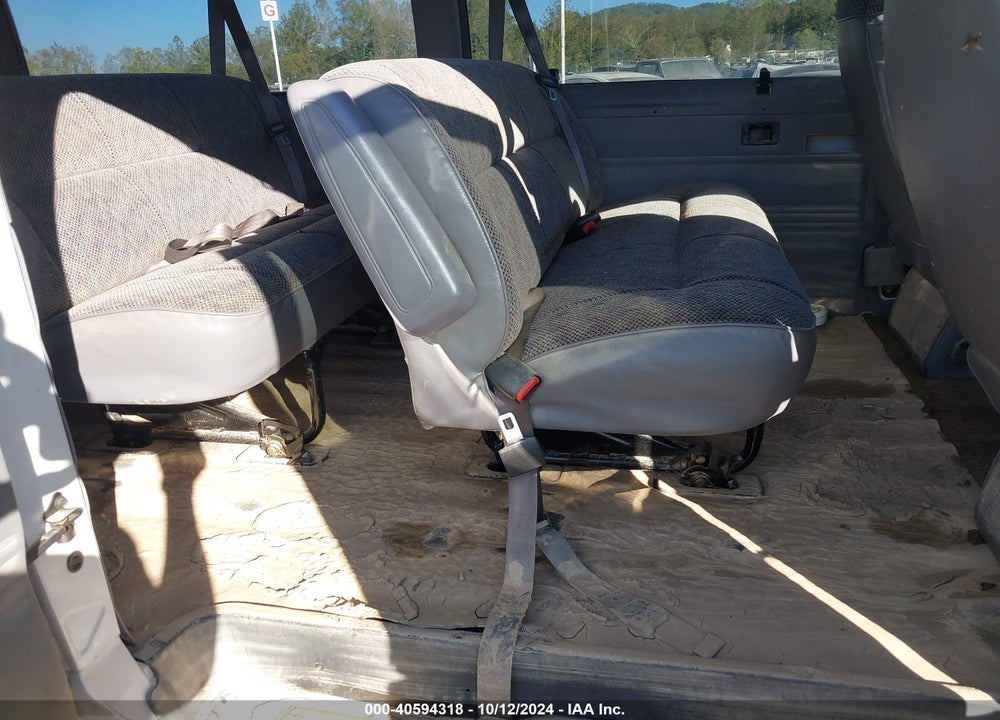 1998 DODGE RAM WAGON 3500 VALUE VIN: 2B5WB35Z7WK146568