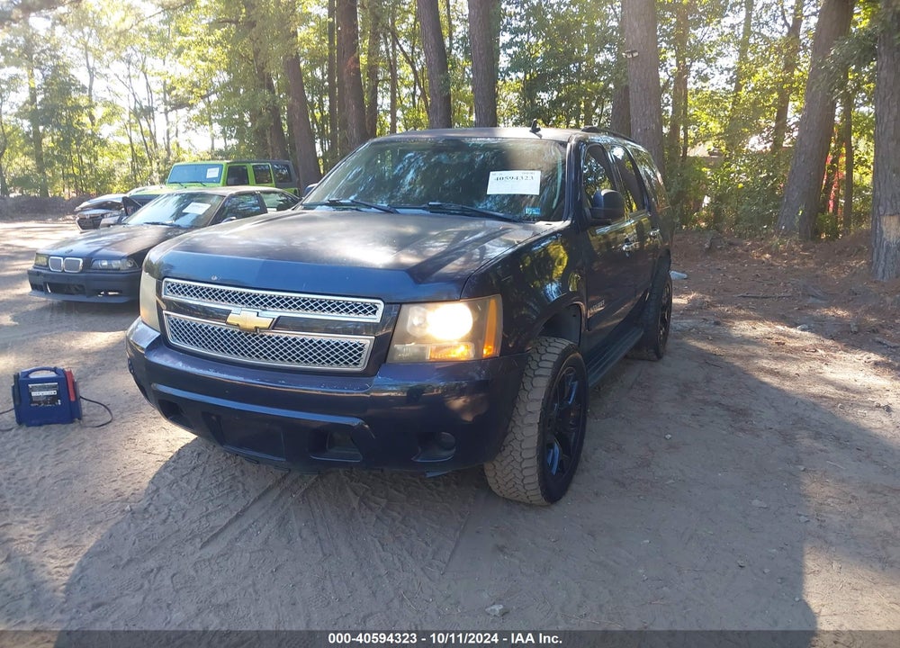 2007 CHEVROLET TAHOE LS VIN: 1GNFC13027R242546