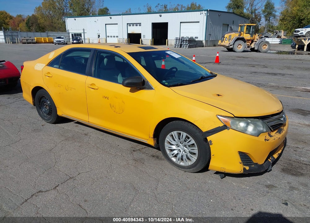 2013 TOYOTA CAMRY HYBRID LE VIN: 4T1BD1FK7DU073100