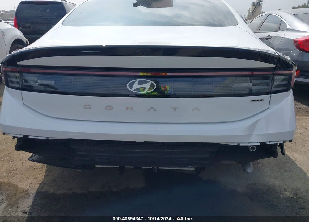 2024 HYUNDAI SONATA HYBRID SEL VIN: KMHL34JJ8RA090178