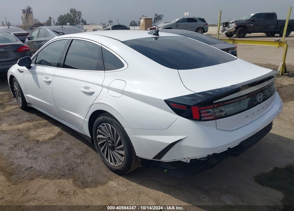2024 HYUNDAI SONATA HYBRID SEL VIN: KMHL34JJ8RA090178