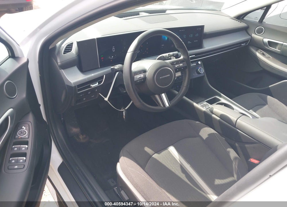 2024 HYUNDAI SONATA HYBRID SEL VIN: KMHL34JJ8RA090178