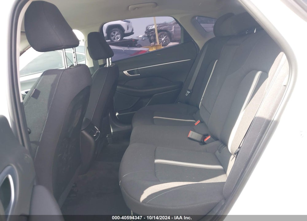 2024 HYUNDAI SONATA HYBRID SEL VIN: KMHL34JJ8RA090178