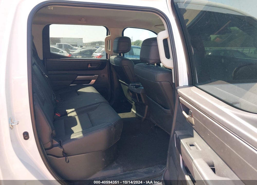 2024 TOYOTA TUNDRA SR5 VIN: 5TFLA5ABXRX032871