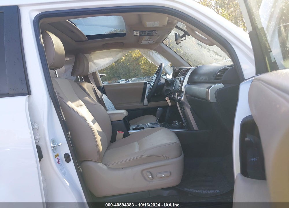 2018 TOYOTA 4RUNNER SR5 PREMIUM VIN: JTEBU5JR7J5524320